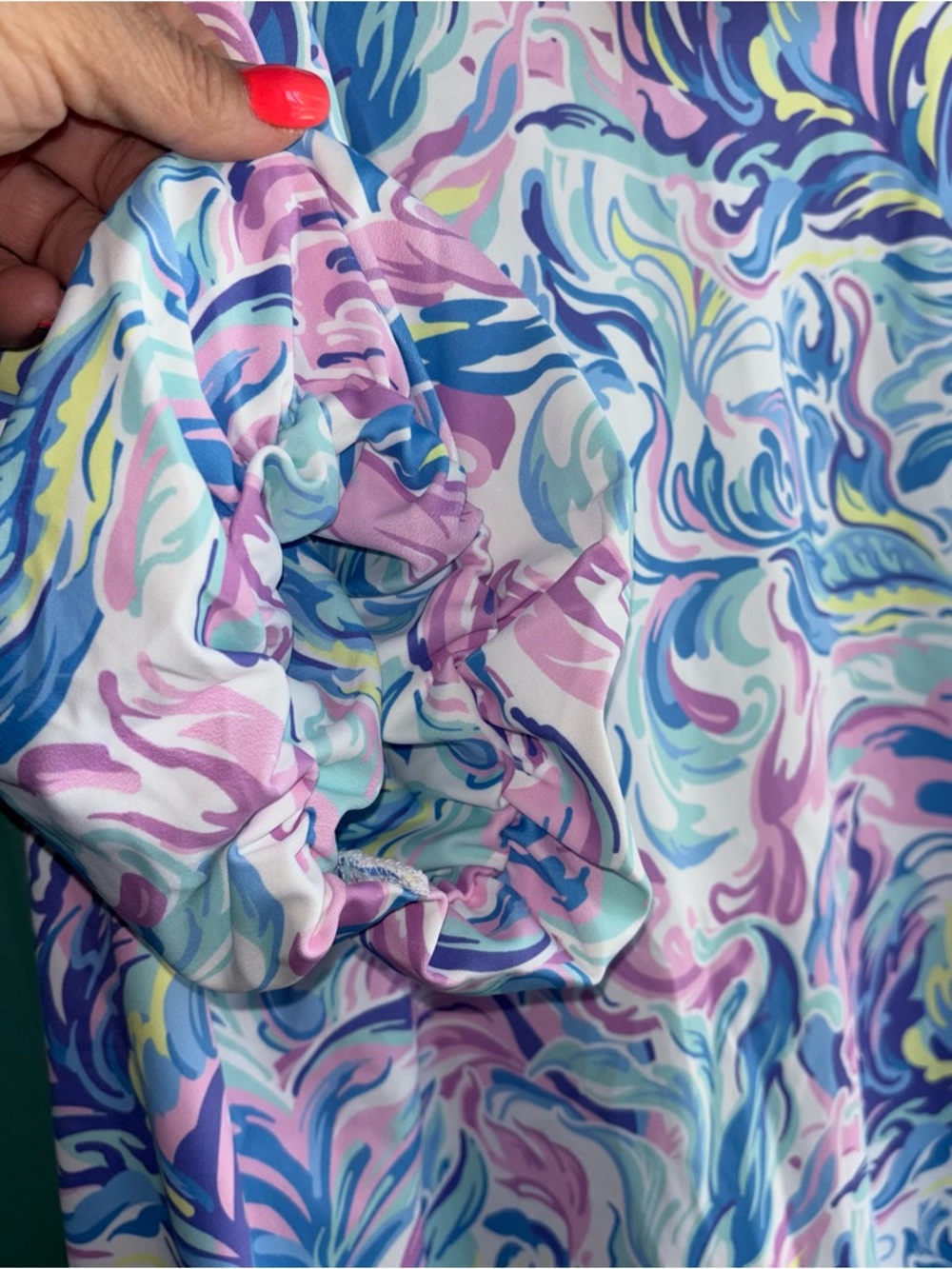 Simply Southern large Watercolor Blouse new - Picture 5 of 11